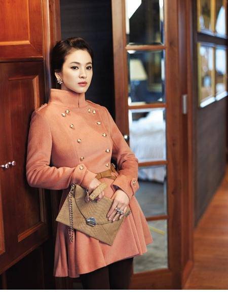 气质女神宋慧乔性感百变魅力美图