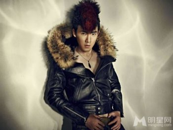 新一代男神张睿尽显硬朗帅气