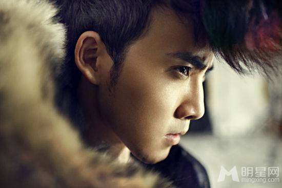 新一代男神张睿尽显硬朗帅气