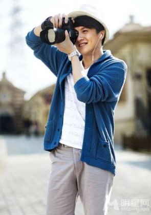 内地男演员迟帅潮男魅力无限写真