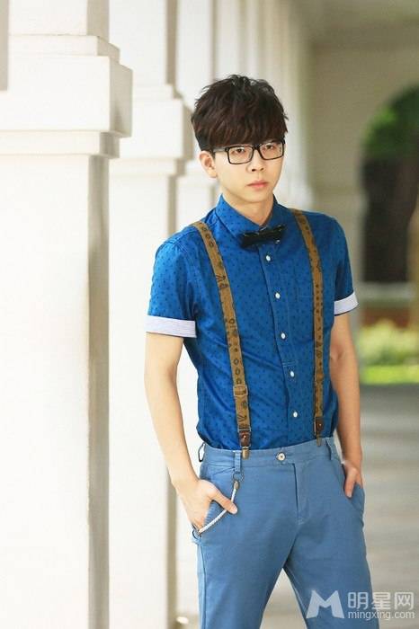 胡夏帅气来袭海量写真照曝光