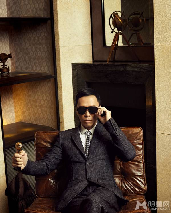 香港影视男演员甄子丹成熟稳重写真