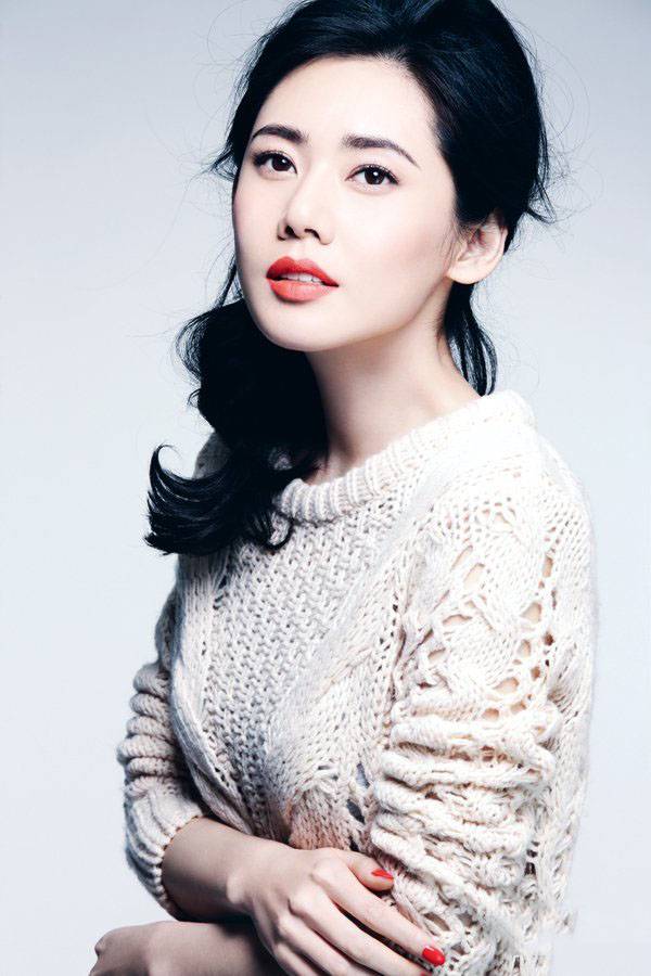 秋瓷炫性感妖娆妩媚靓照