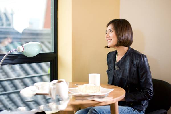 韩国女演员秋瓷炫清纯娇俏迷人写真