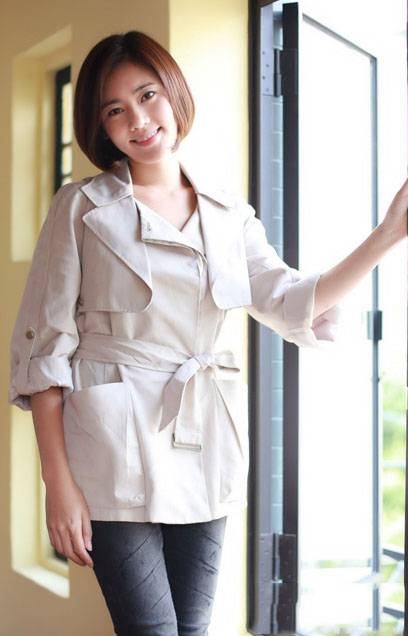 韩国女明星秋瓷炫午后闲暇时光靓照