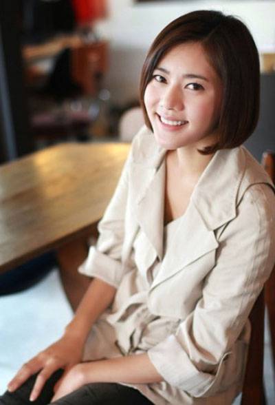 韩国女明星秋瓷炫午后闲暇时光靓照