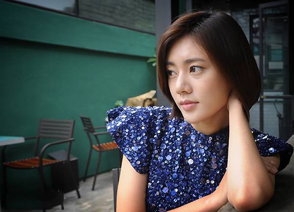 韩星秋瓷炫性感妖娆迷人美照