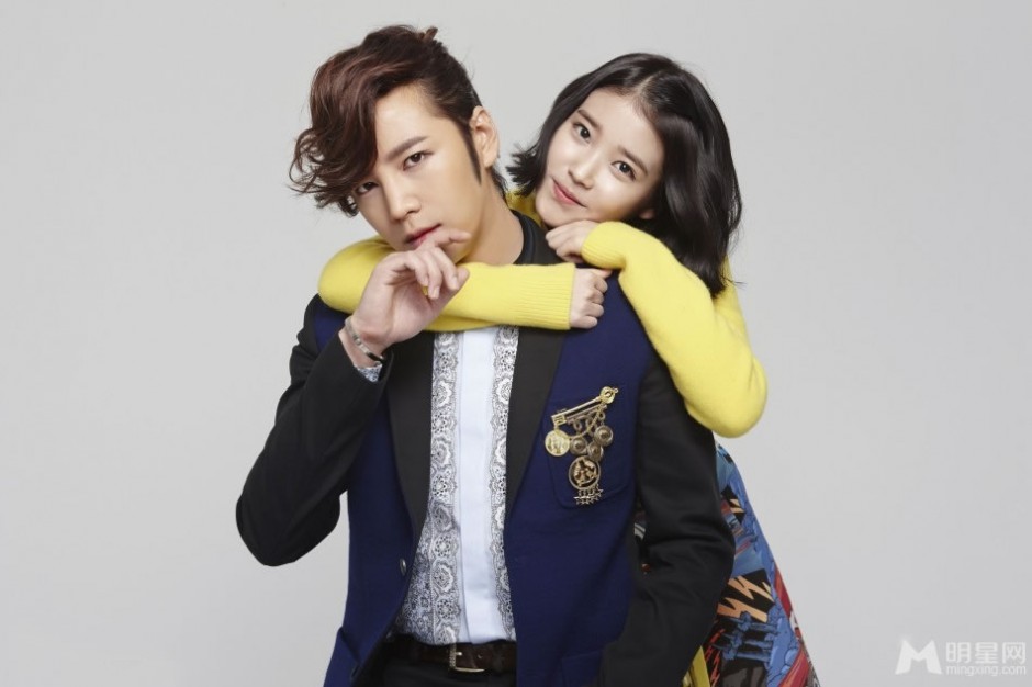 韩剧《漂亮男人》张根硕李智恩甜蜜写真