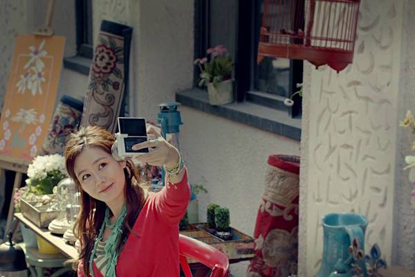 韩国女明星孙艺珍清新可人唯美靓照