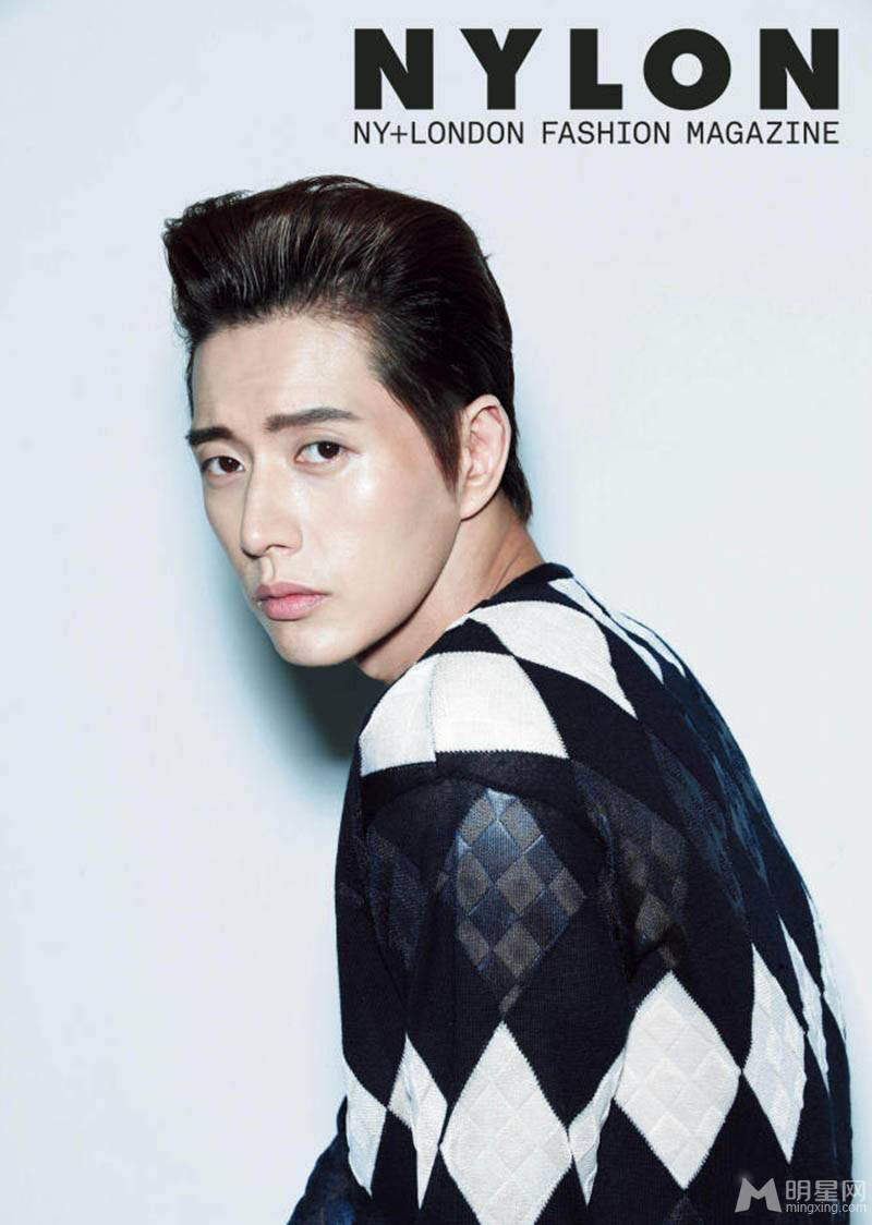 男神朴海镇帅气难挡写真大片