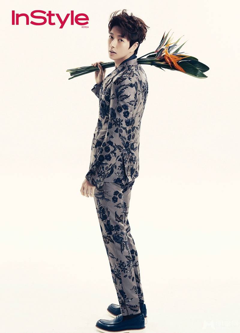 花样美男子朴海镇帅气时尚写真