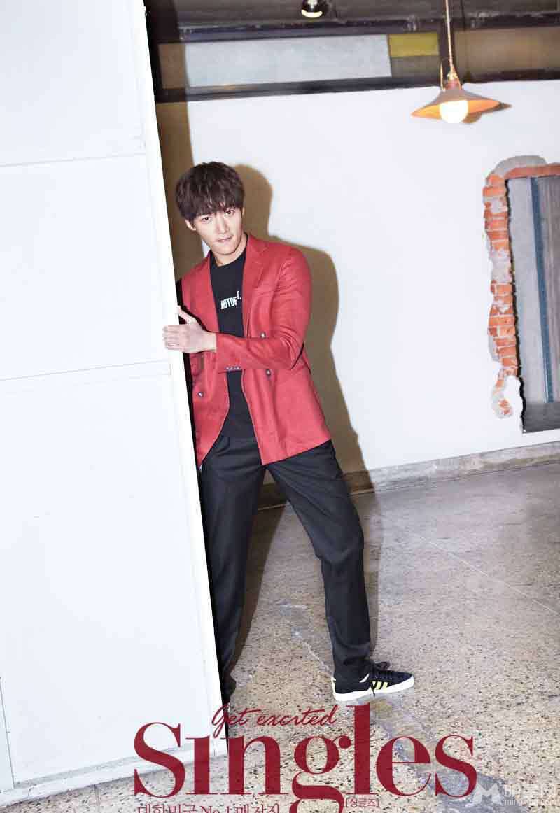 韩国男明星崔振赫酷帅魅力迷人照