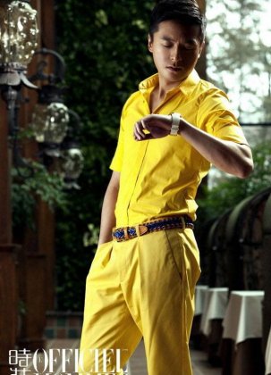 内地男演员朱雨辰诠释商务绅士风度