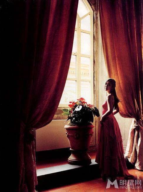 宅男女神金素妍高贵华丽美照