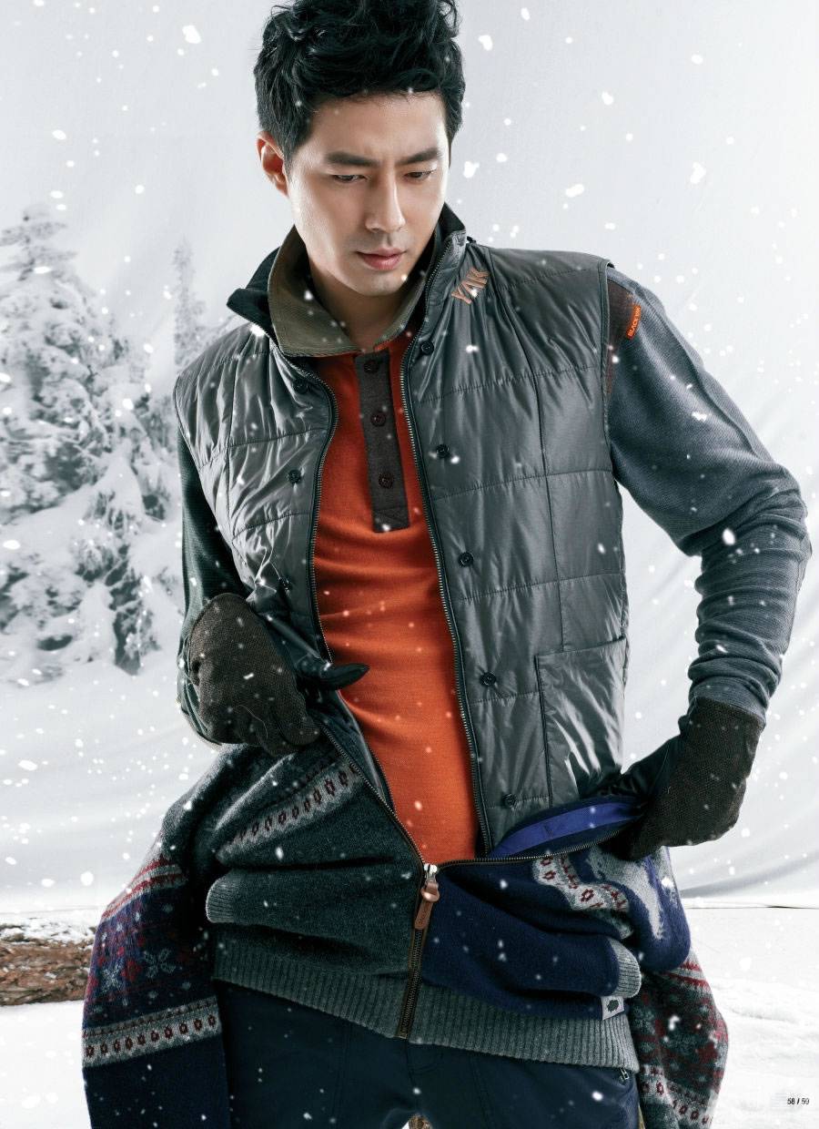 韩国欧巴赵寅成帅气攀岩时尚宣传照