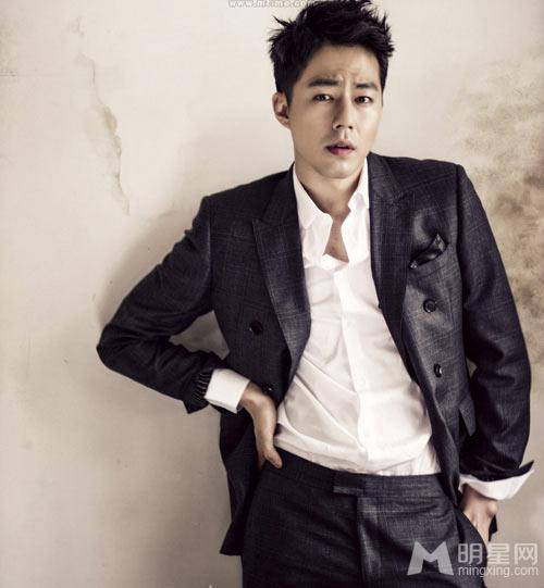 韩国欧巴赵寅成帅气来袭高清写真