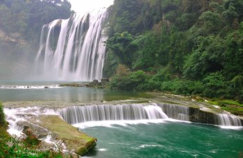 自然风景区溪水清清图片