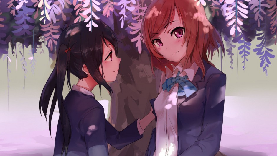 可爱美少女动漫图片一左一右分开