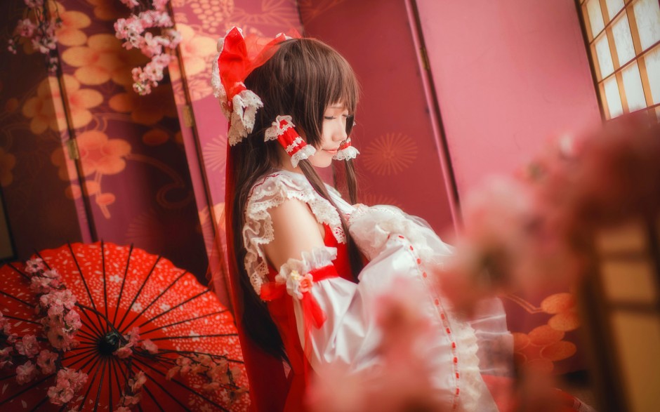 cos东方Project博丽灵梦动漫图片