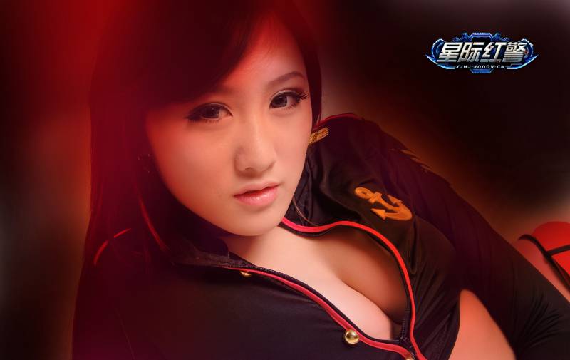 战争策略游戏《星际红警》美女壁纸