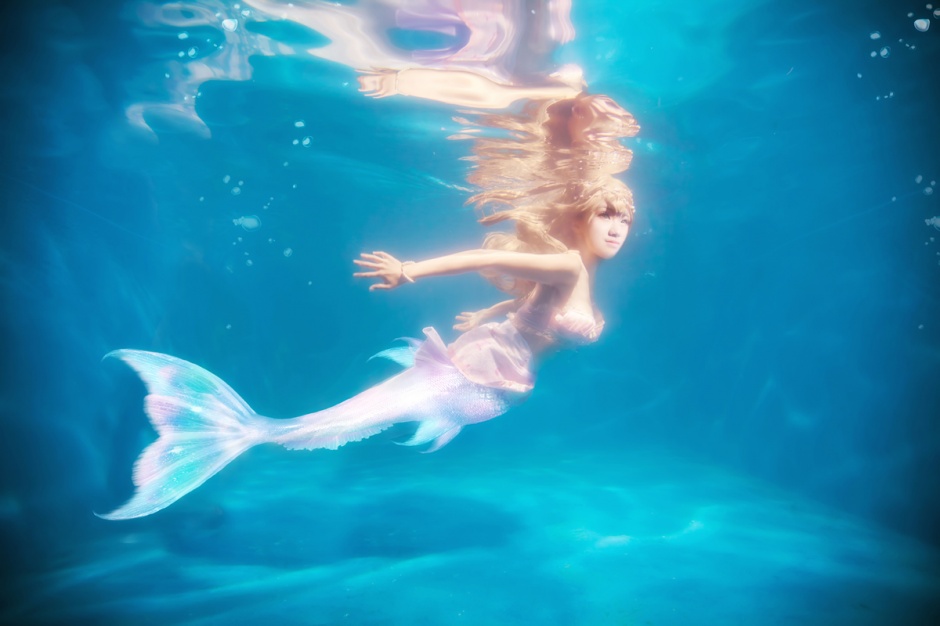 萌妹cosplay美人鱼3D图