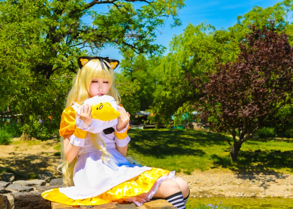 V家猫娘Cosplay美女图片