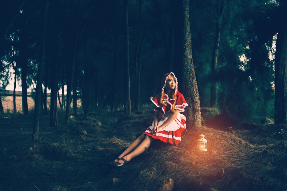 日本cosplay美女小红帽写真集