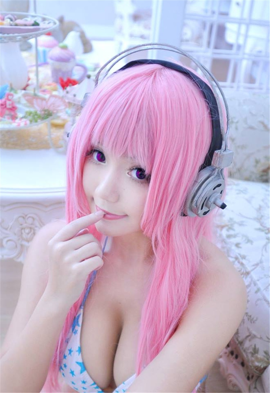 性感Coser忧糯Yonor火辣写真照