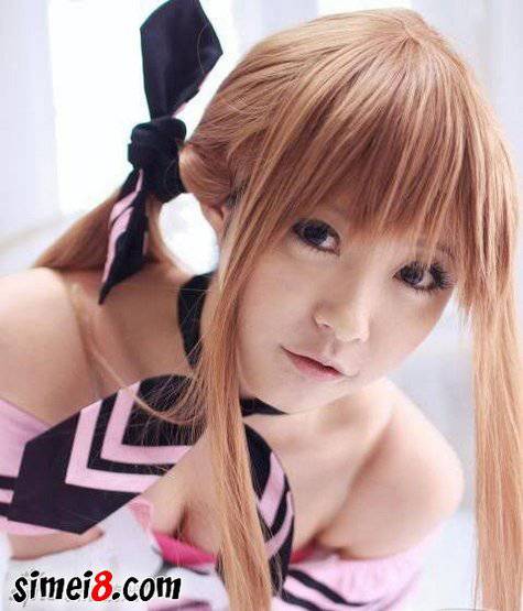 粉红萌妹子cos游戏精美人物图片