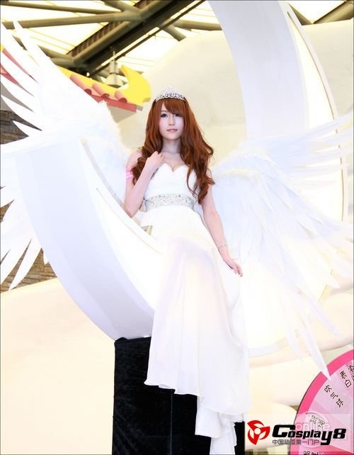 游戏展上的cosplay美女图片赏析