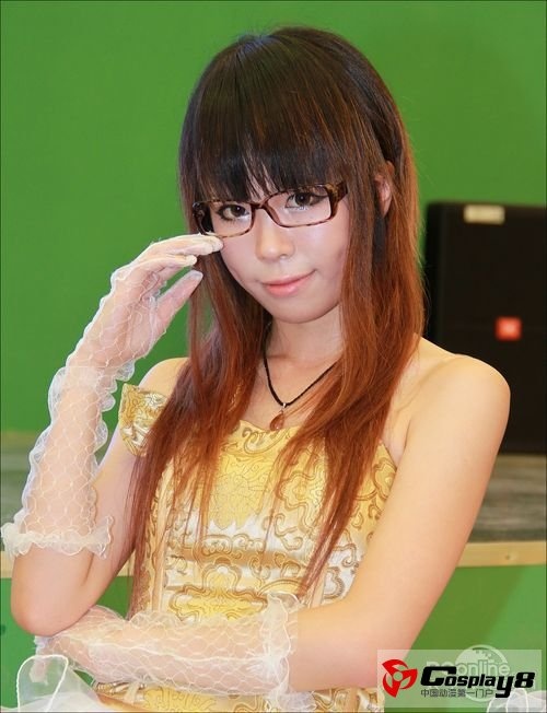 游戏展上的cosplay美女图片赏析