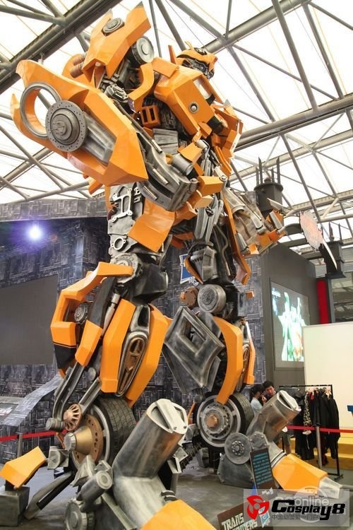 游戏展上的cosplay美女图片赏析