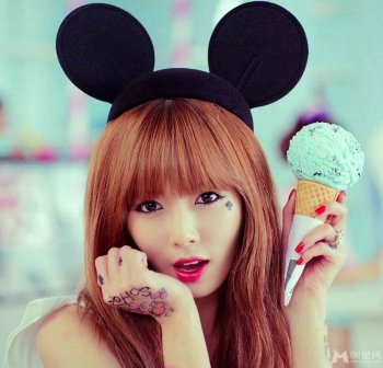 宅男女神金泫雅可爱兔耳朵纯美写真