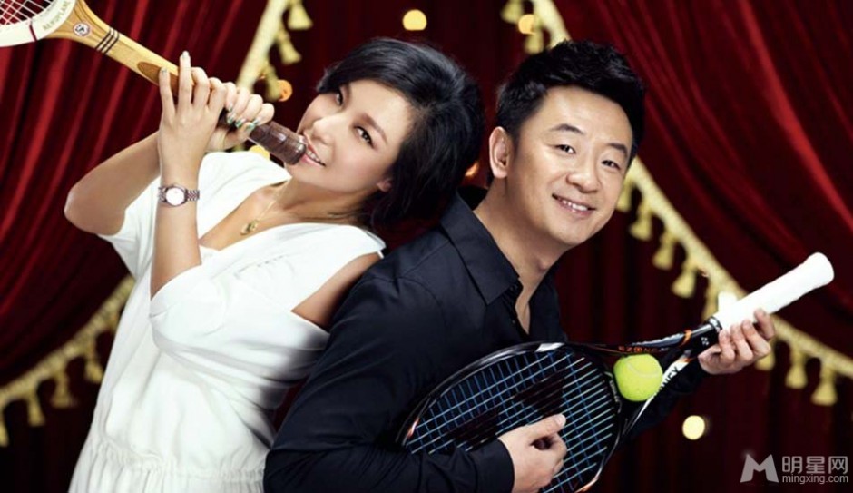 黄海波与郑洁亲密无间演绎幸福情侣组图