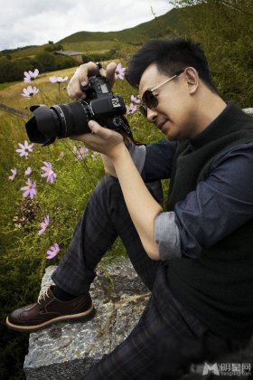 黄海波香格里拉展现潇洒潮男形象组图