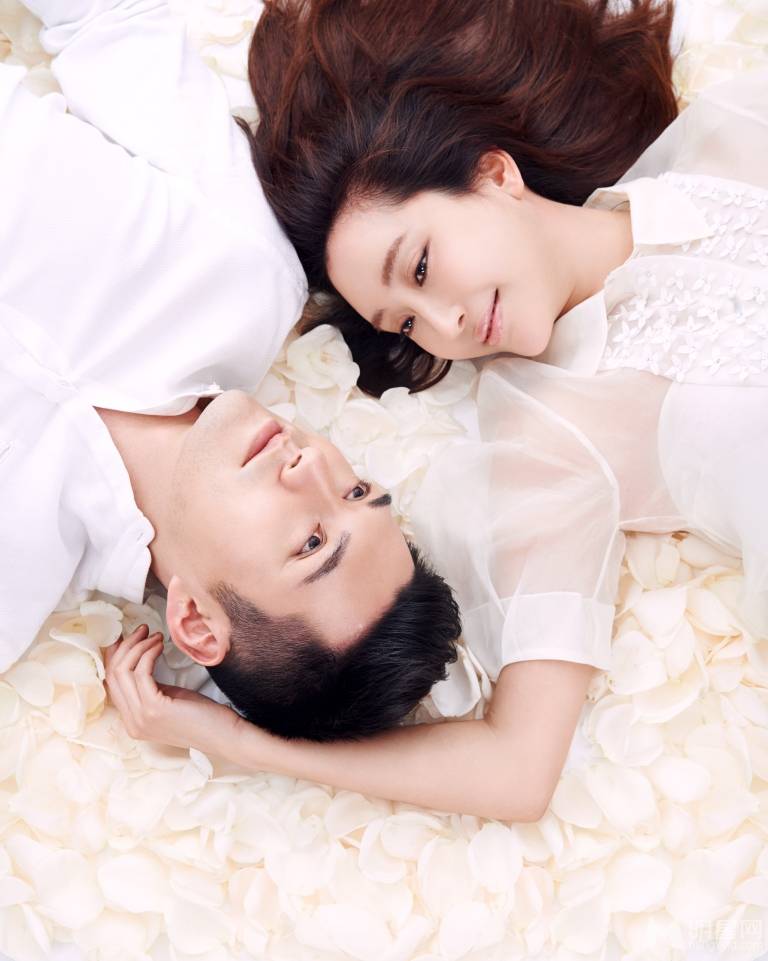 严屹宽杜若溪幸福浪漫情侣写真