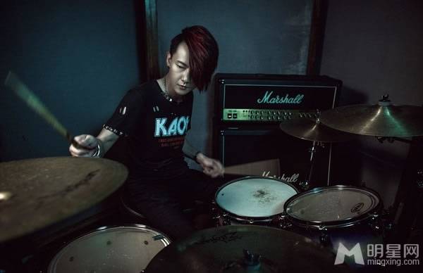 黄义达散发音乐型男迷人魅力组图