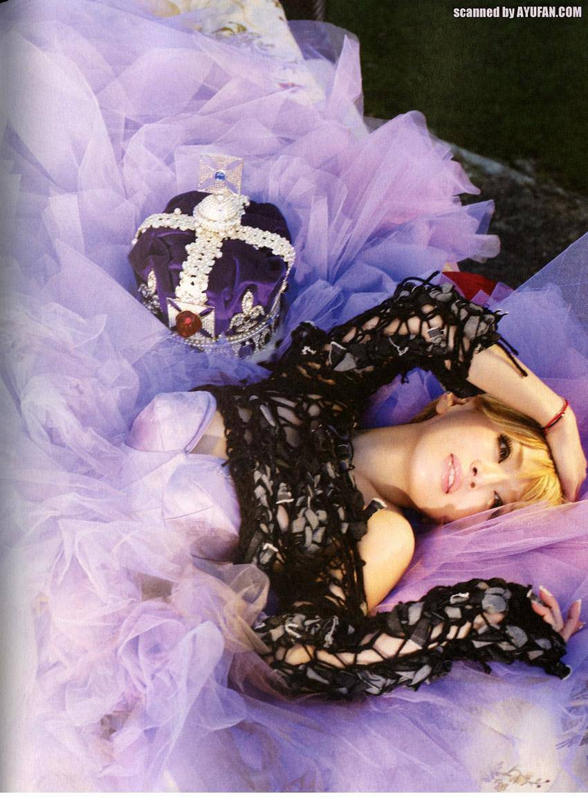 滨崎步化身性感小公主唯美写真