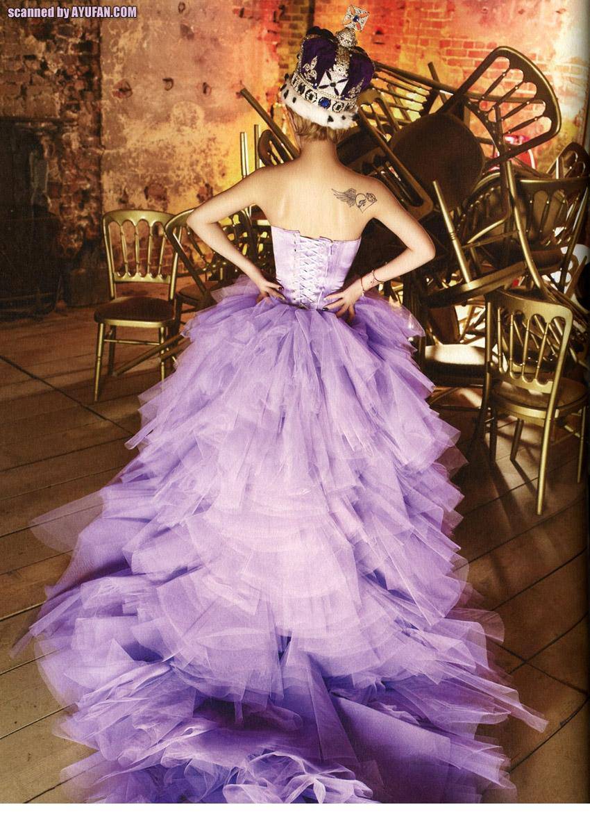 滨崎步化身性感小公主唯美写真