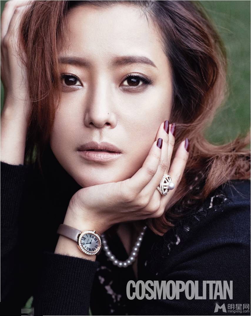 金喜善散发温婉优雅迷人气质靓图