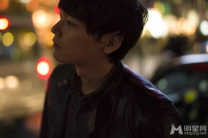 夜色下的男神古川雄辉组图