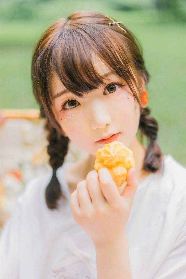 户外小清新甜美萝莉软萌少女图片