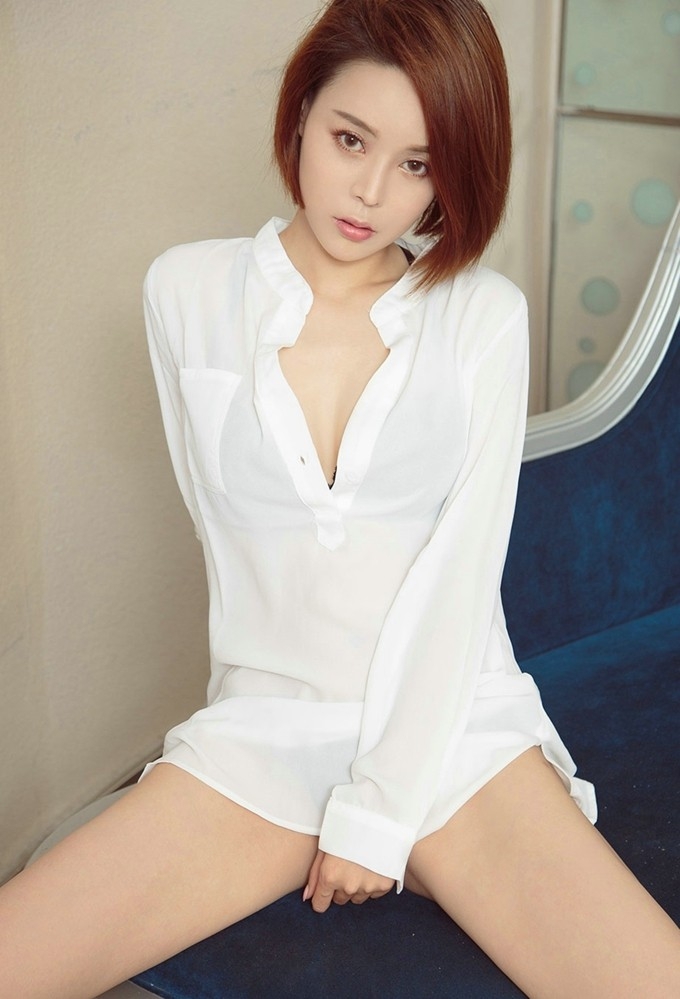 秀气小脸情趣蕾丝美女妩媚迷人气质写真