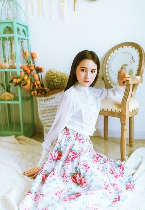 文艺范气质清纯美女精致妆容清新唯美图片