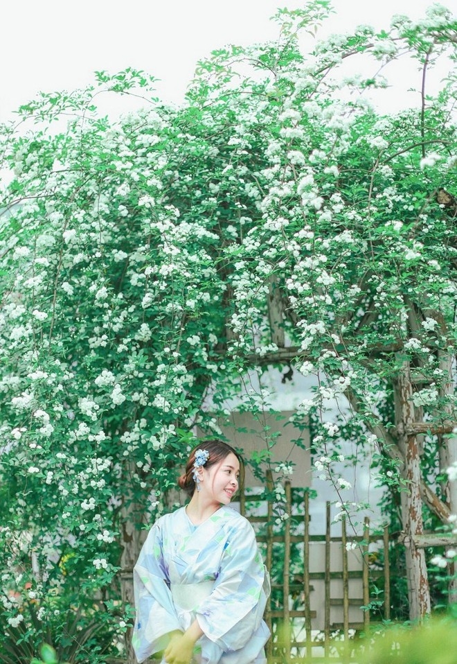 甜美和服少女迷人娇巧户外小清新写真