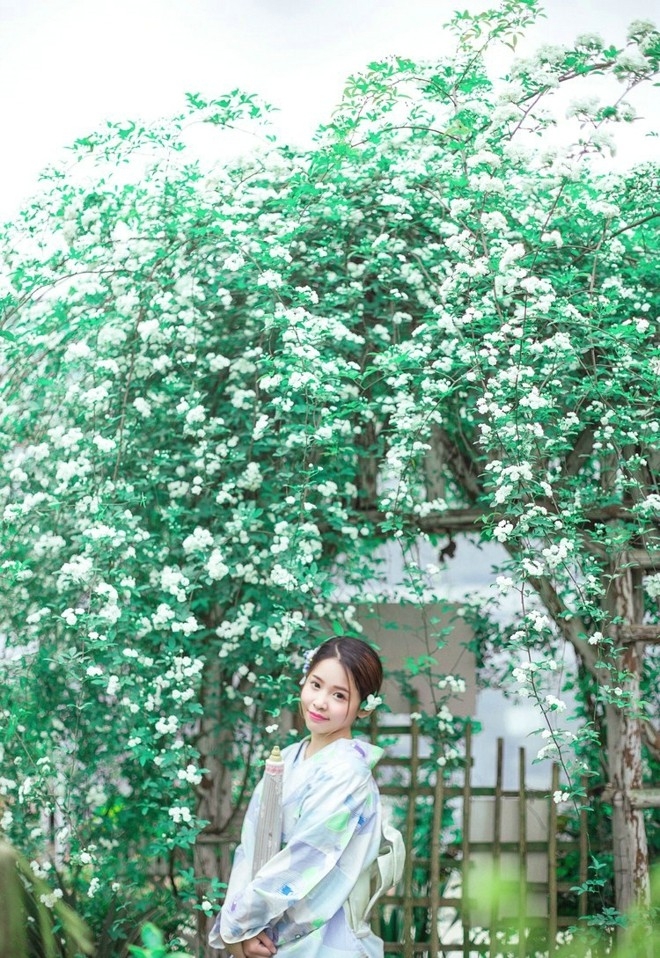 甜美和服少女迷人娇巧户外小清新写真
