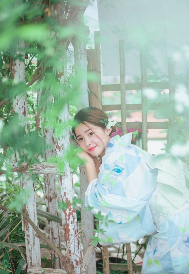 甜美和服少女迷人娇巧户外小清新写真