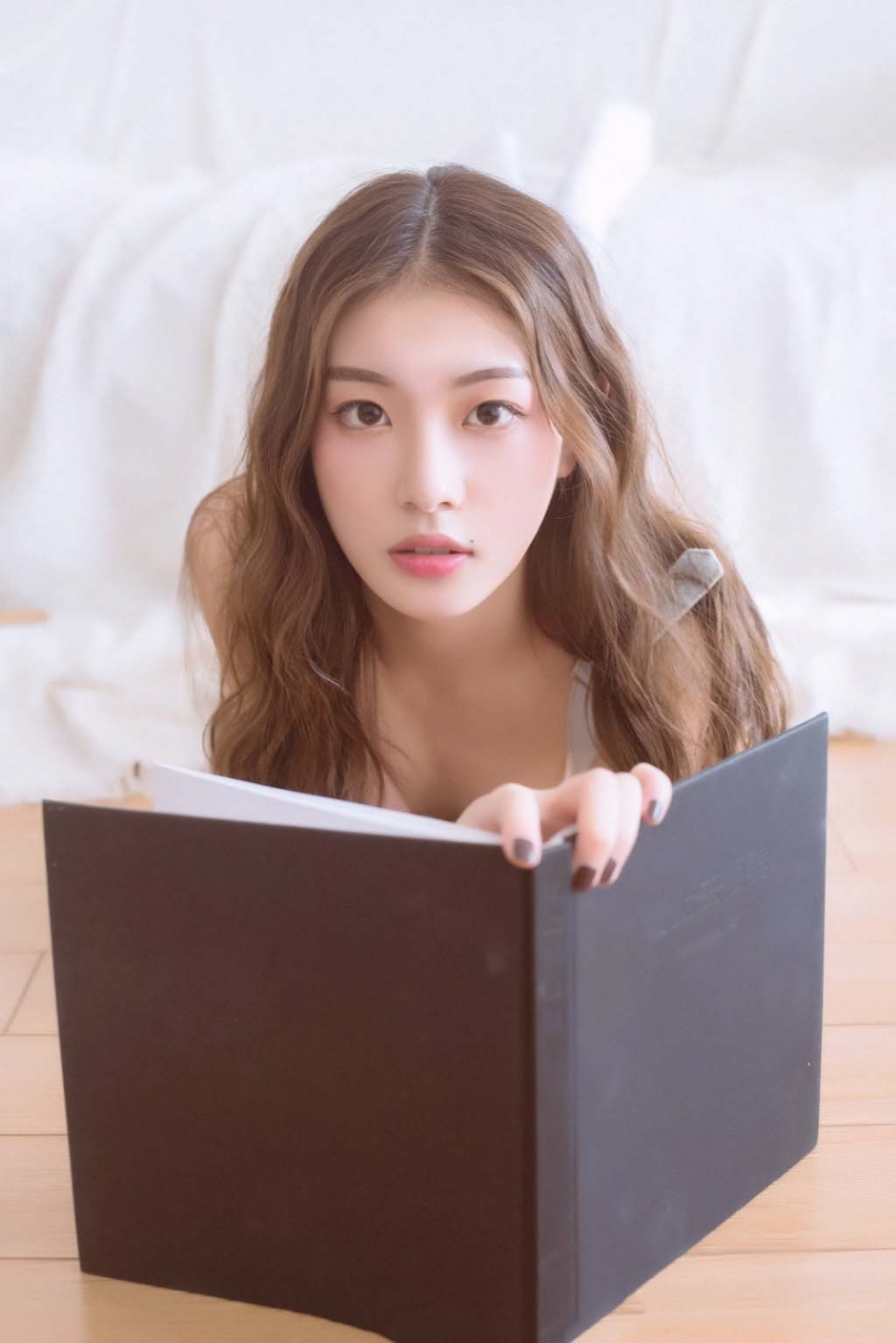 白色袜子治愈系清纯美女居家迷人私房美女写真