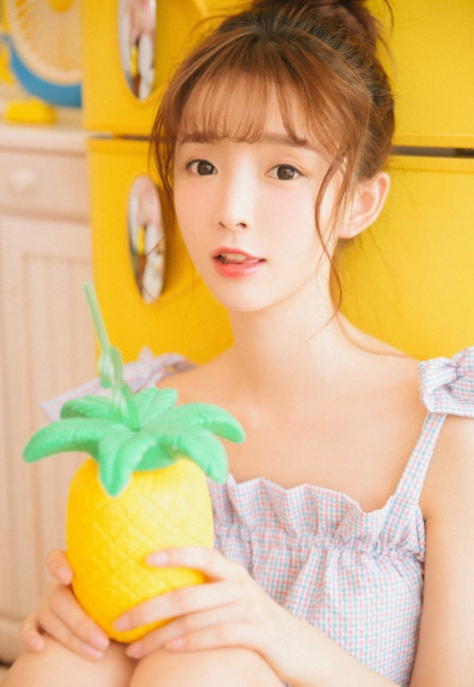 棒棒糖女孩充满元气可爱俏皮私房写真