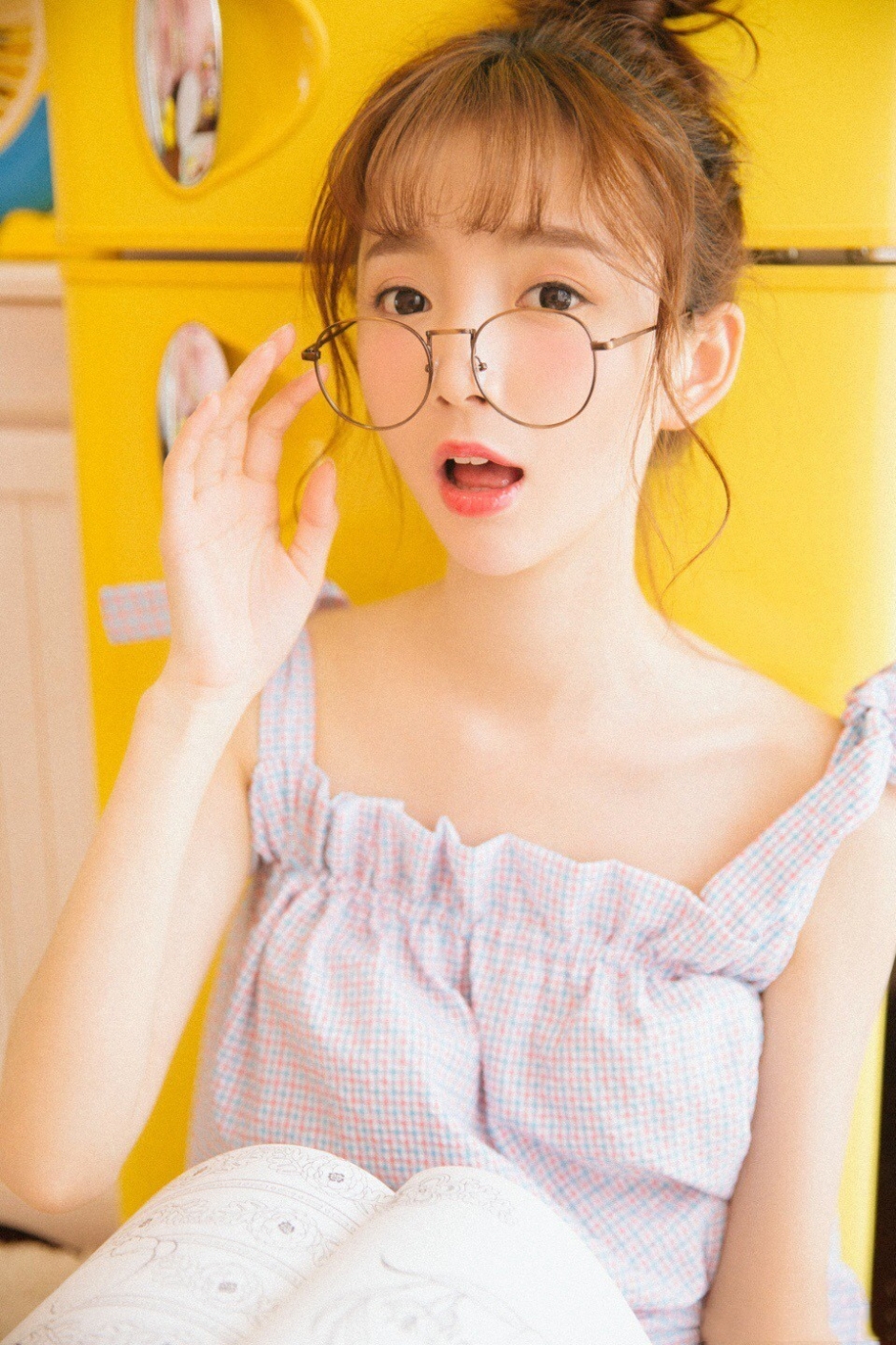 棒棒糖女孩充满元气可爱俏皮私房写真